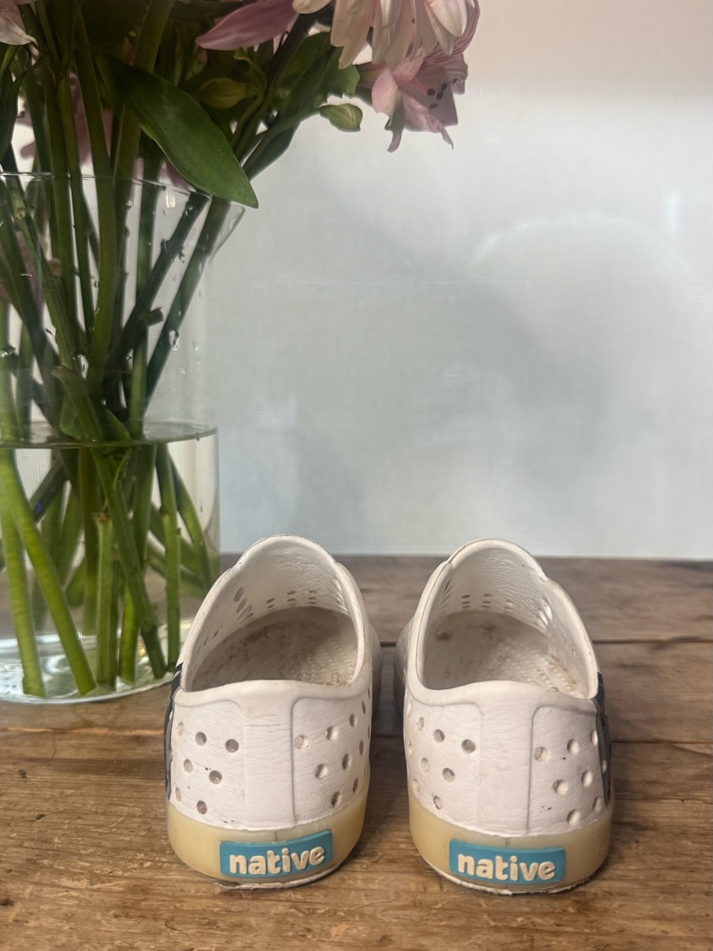 Native Shoes Kids Jefferson Sneakers with Jellyfish Graphic🪼 - Picture 3 of 5